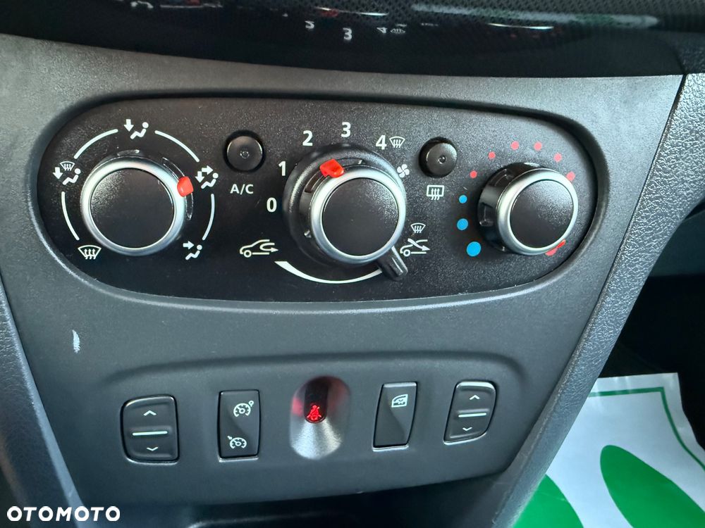 Dacia Sandero Stepway TCe 90 Prestige - 16