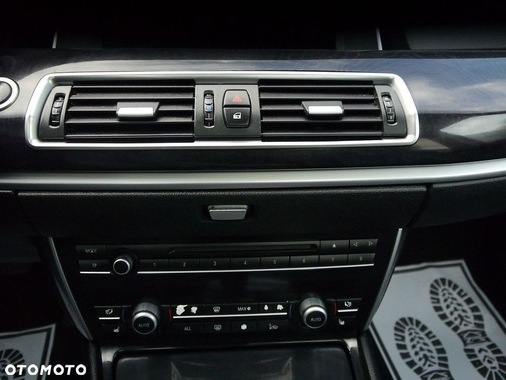 BMW 5GT - 22