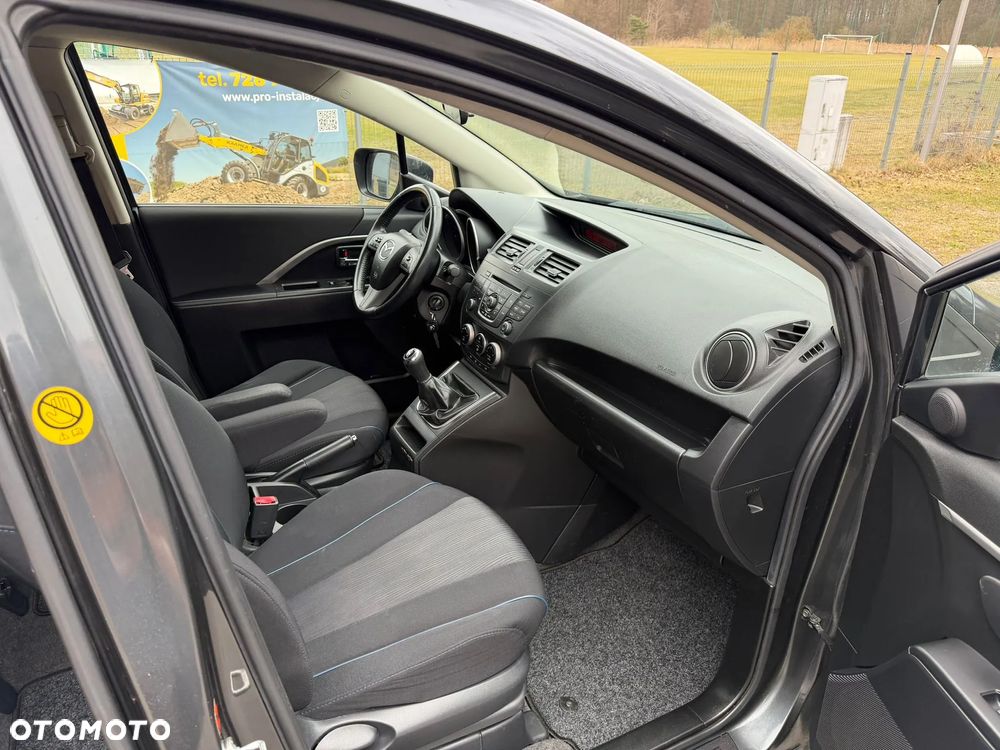 Mazda 5 - 6
