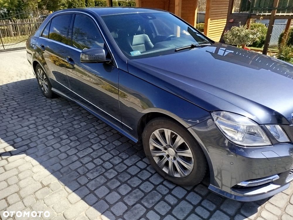Mercedes-Benz Klasa E 220 BlueTEC 9G-TRONIC Avantgarde - 2