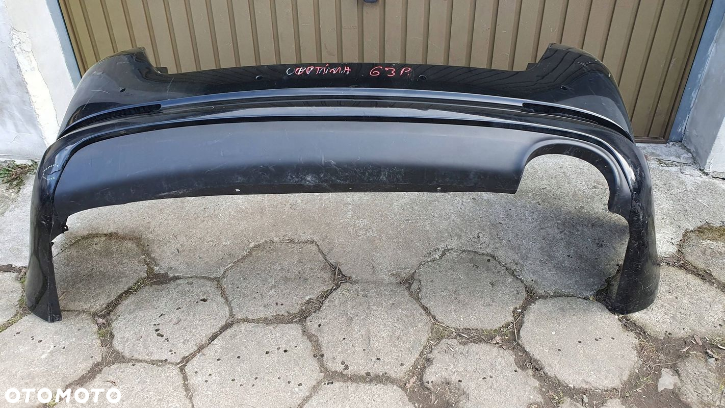 KIA Optima 10- sedan zderzak tylny tył € - 4