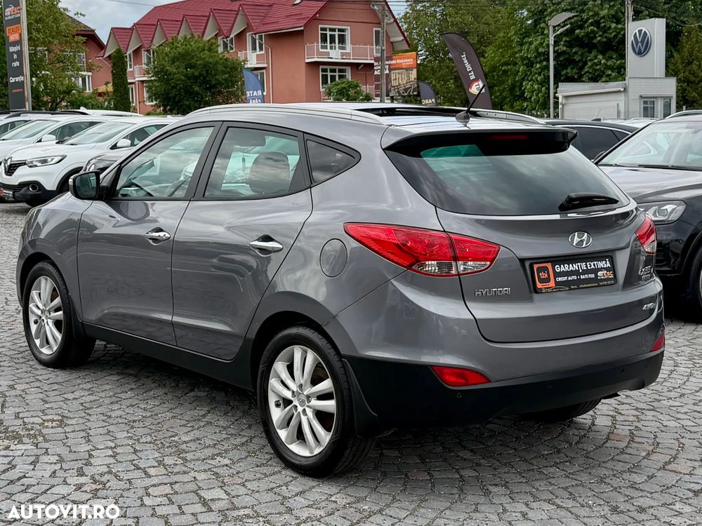 Hyundai ix35 2.0 CRDI 4WD Premium - 4
