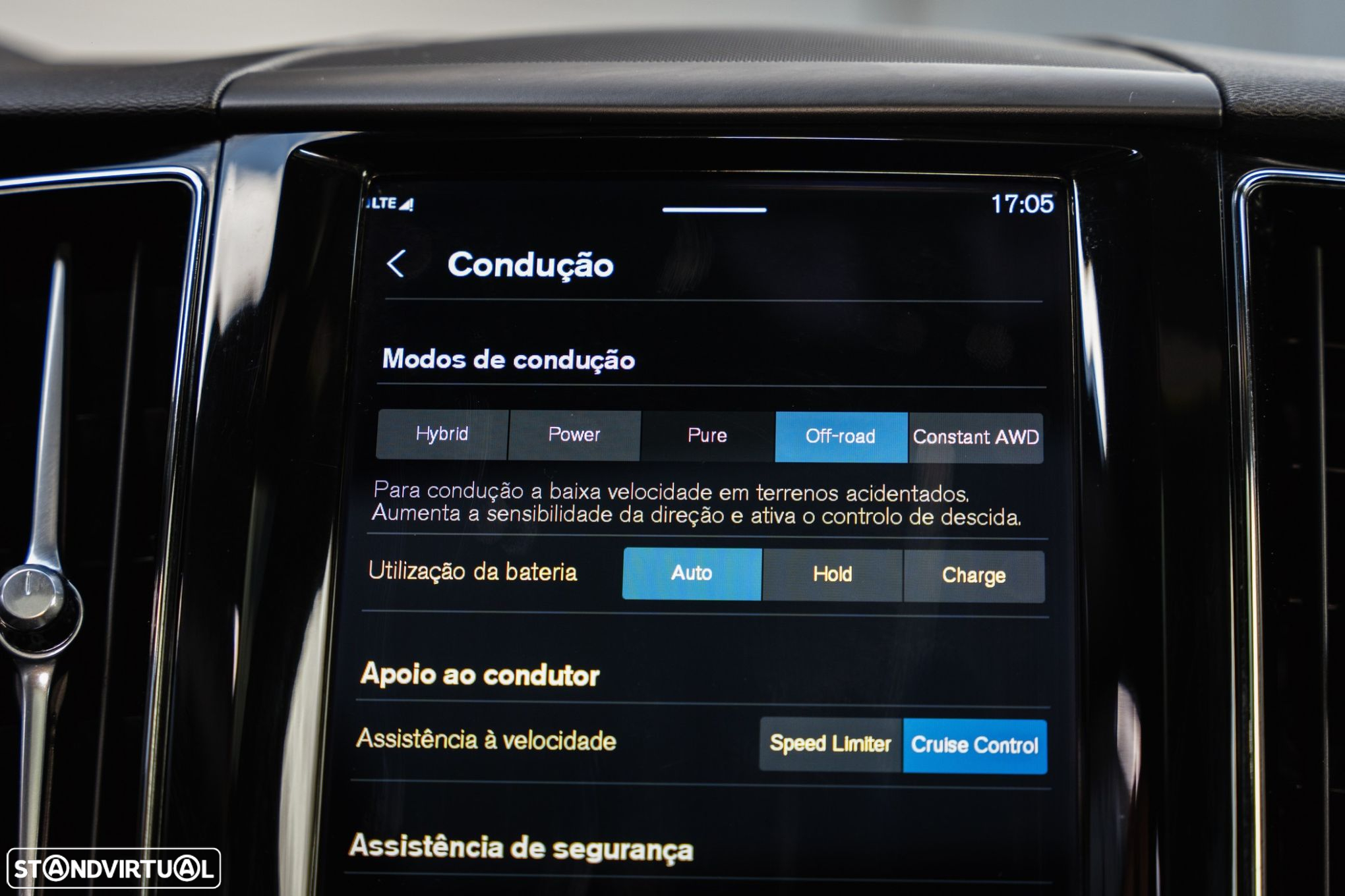 Volvo XC 60 2.0 T6 PHEV R-Design AWD - 55