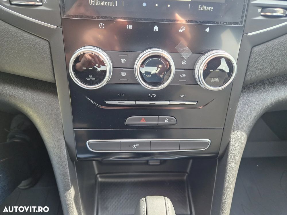 Renault Megane TCe 140 EDC GPF Equilibre - 19