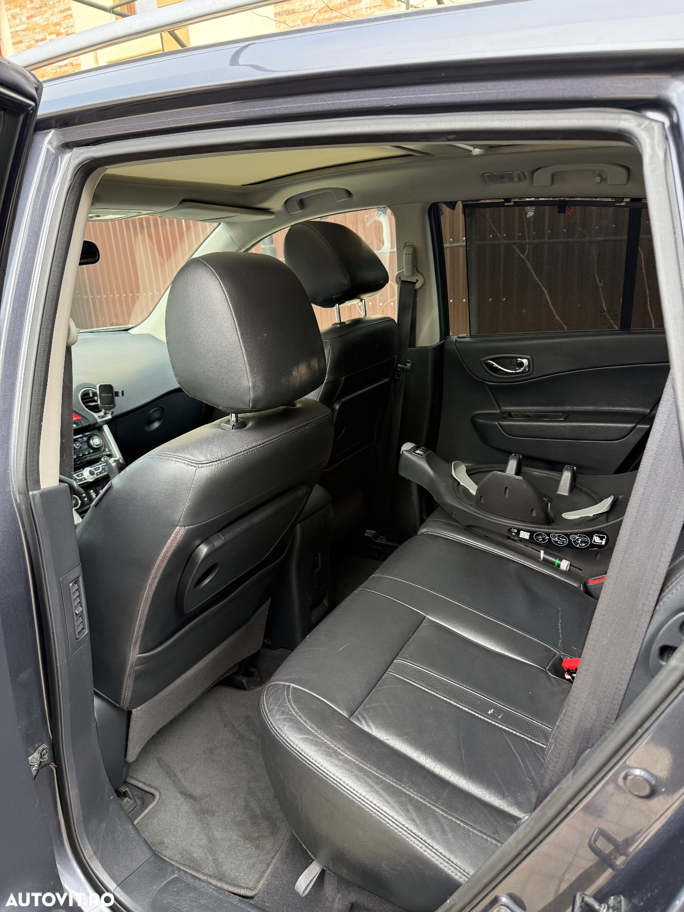 Renault Koleos 2.0 dCI 4X4 Dinamique Aut - 5