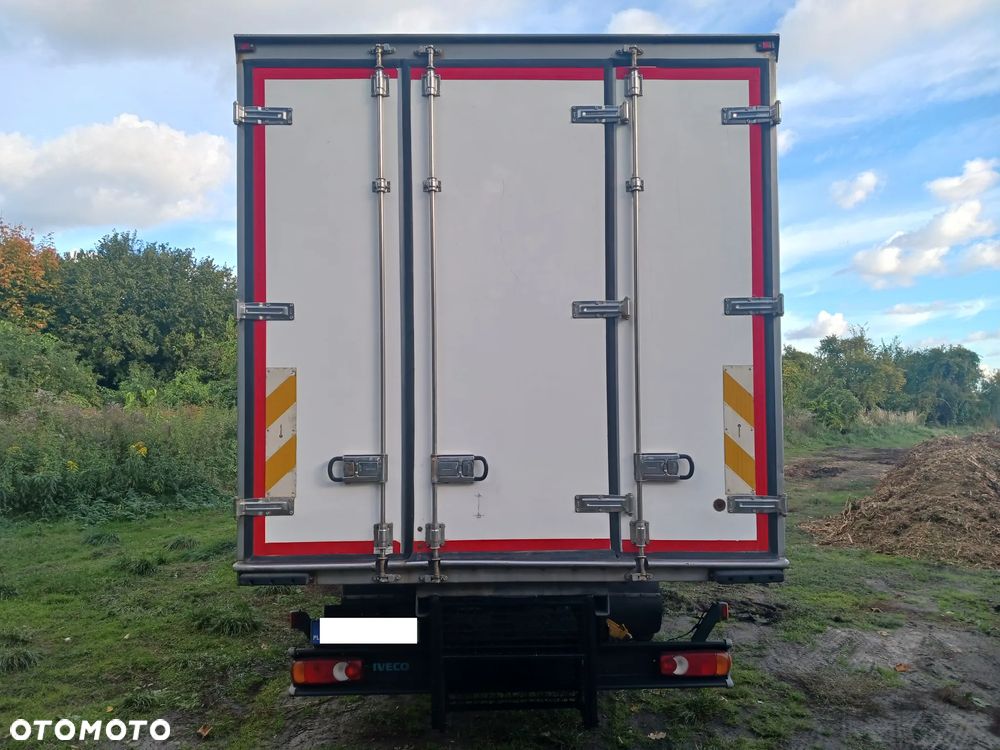 Iveco Eurocargo Izoterma 180KM 255 tyś Chłodnia Mroźnia 13r 100E18 Salon 230V KLIMA Agregat - 23