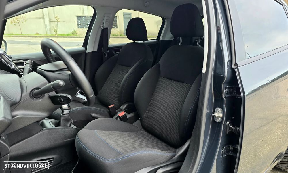 Peugeot 208 1.2 PureTech Signature - 9