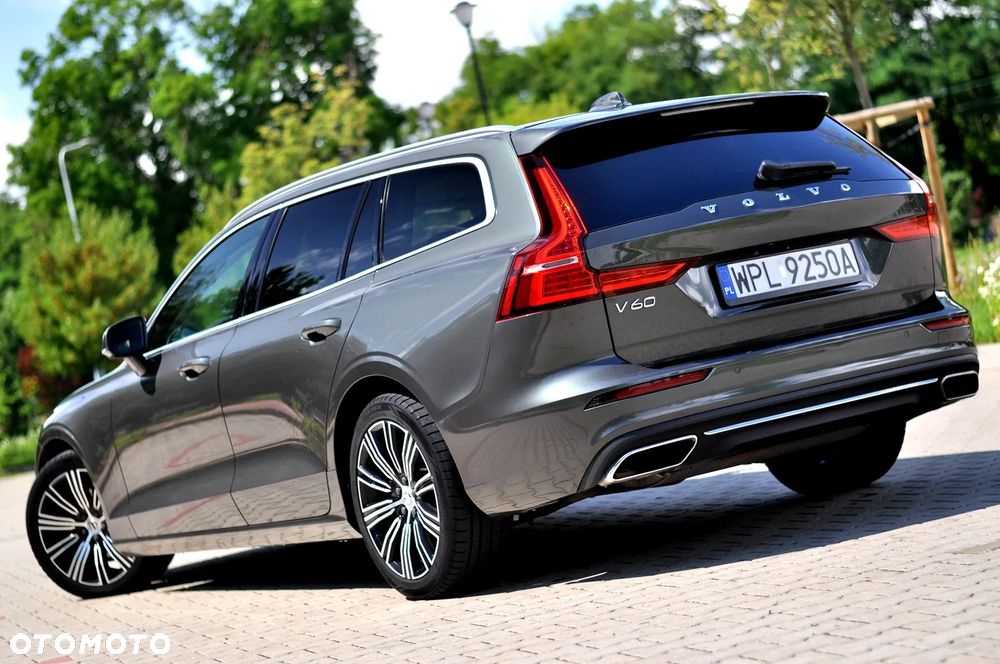 Volvo V60 D3 AWD Geartronic Inscription - 1
