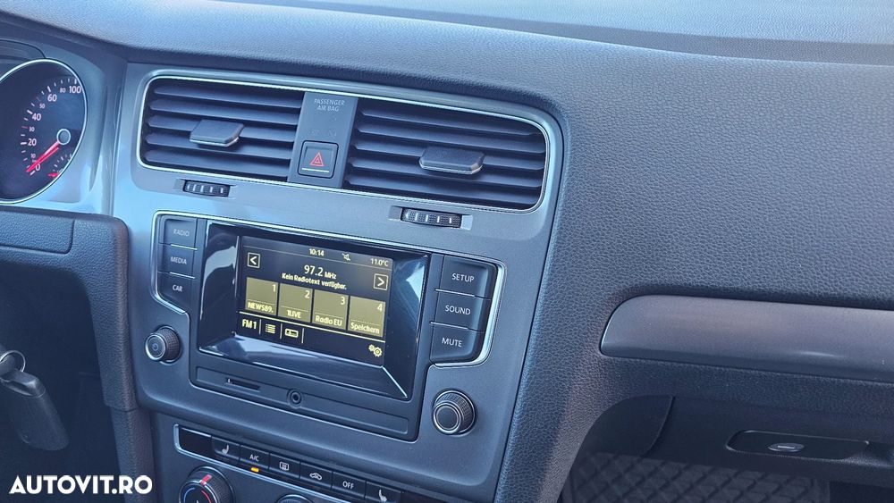 Volkswagen Golf 1.2 TSI BlueMotion Technology Comfortline - 10