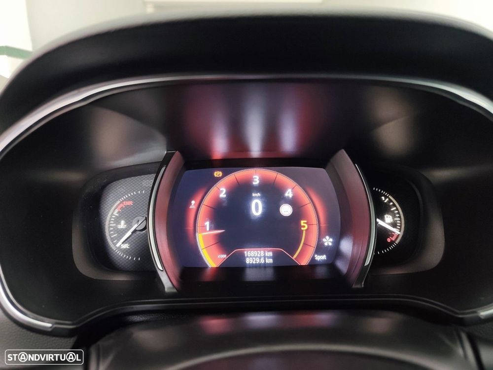 Renault Mégane Sport Tourer 1.5 dCi GT Line - 26