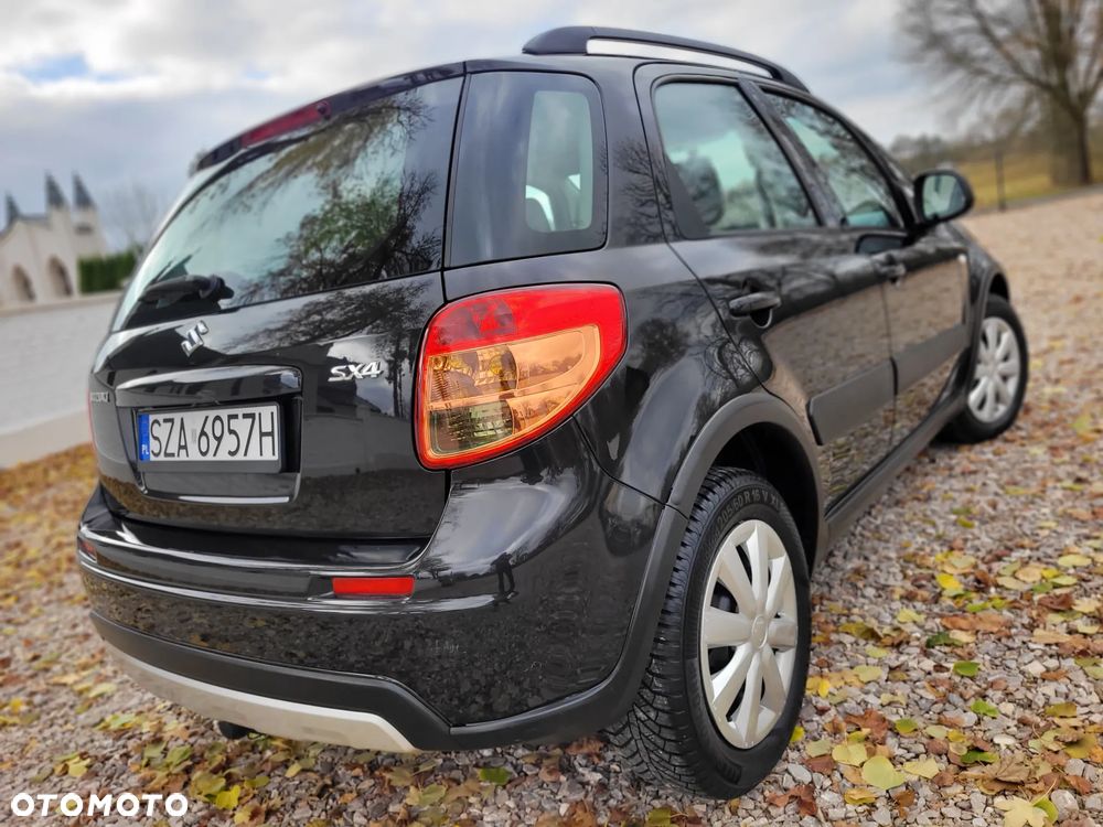 Suzuki SX4 1.5 Comfort - 39