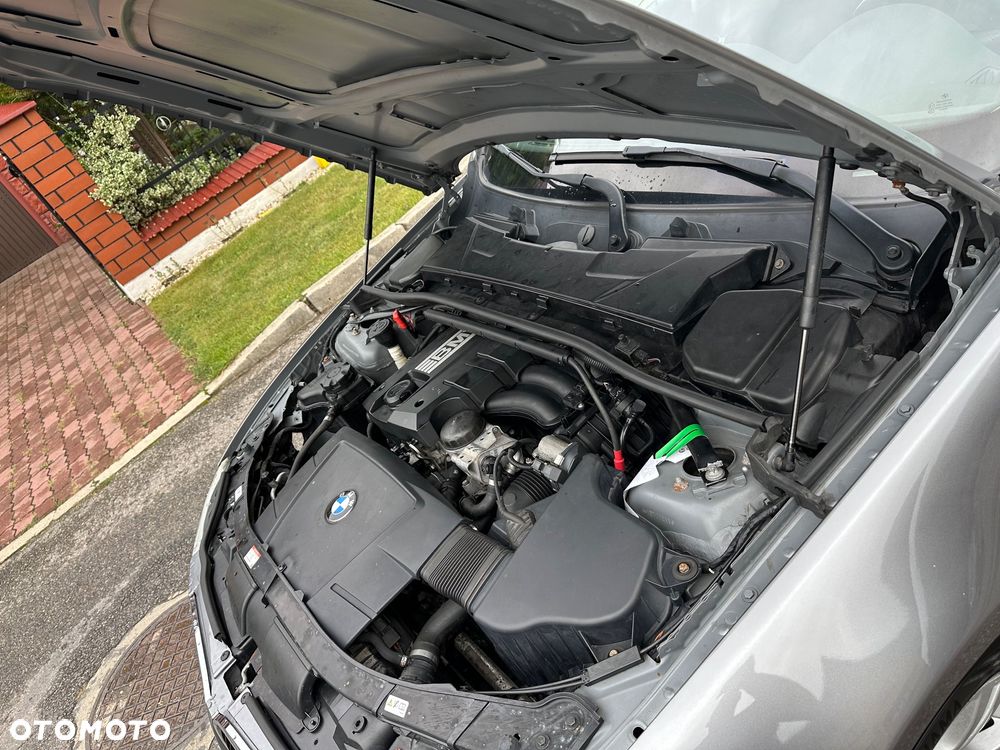 BMW Seria 3 318i - 36