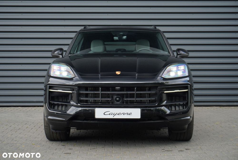 Porsche Cayenne - 2