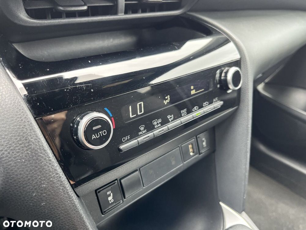 Toyota Yaris Cross Hybrid 1.5 Comfort - 17