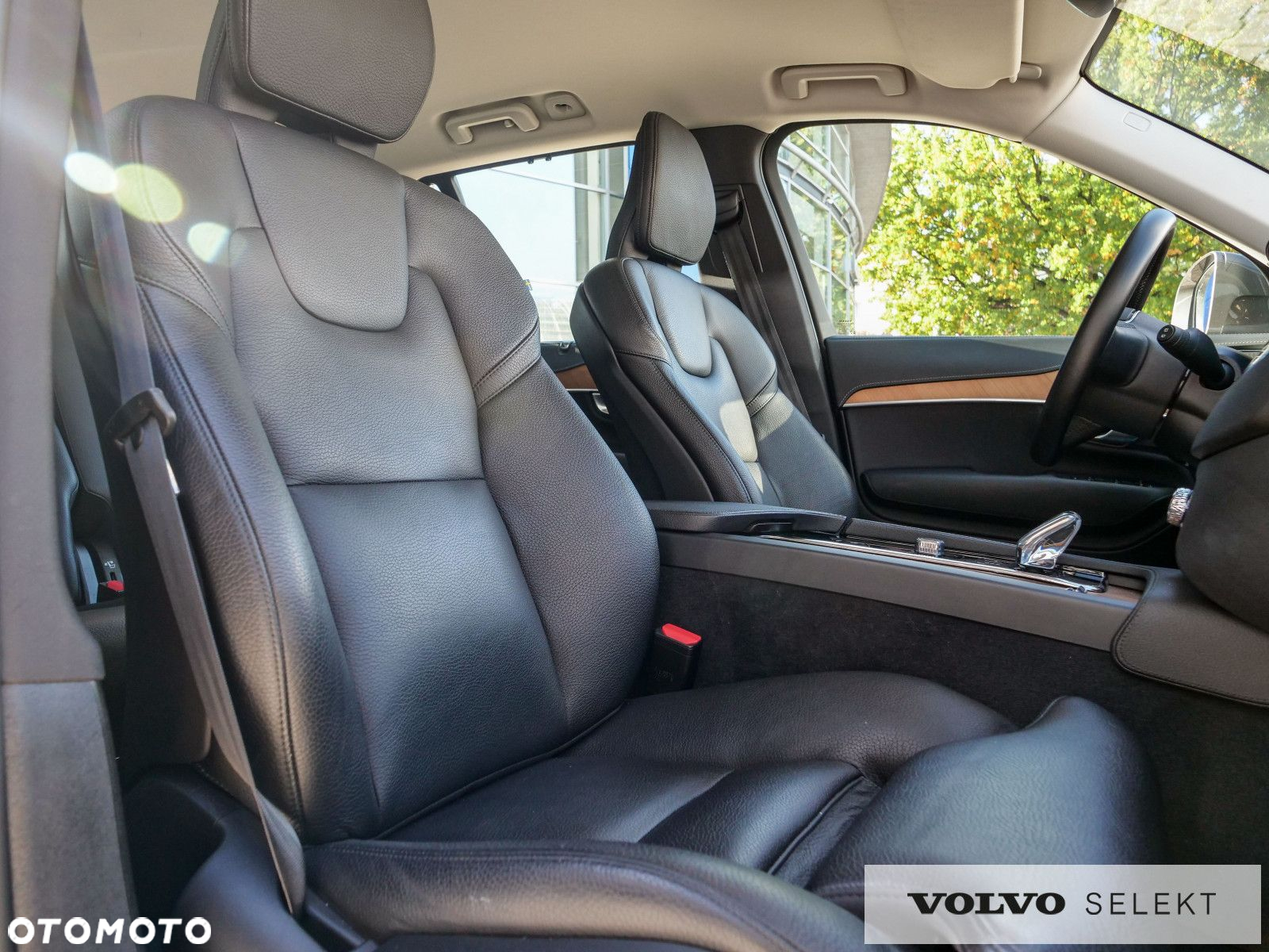 Volvo XC 90 - 30