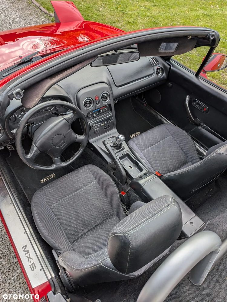 Mazda MX-5 1.6 - 12