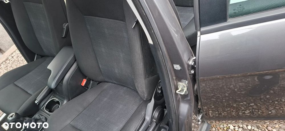 Mercedes-Benz Klasa A 150 Avantgarde - 8