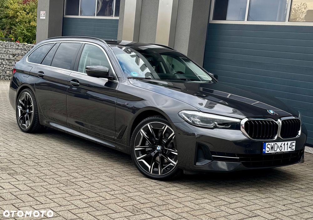 BMW Seria 5 - 33