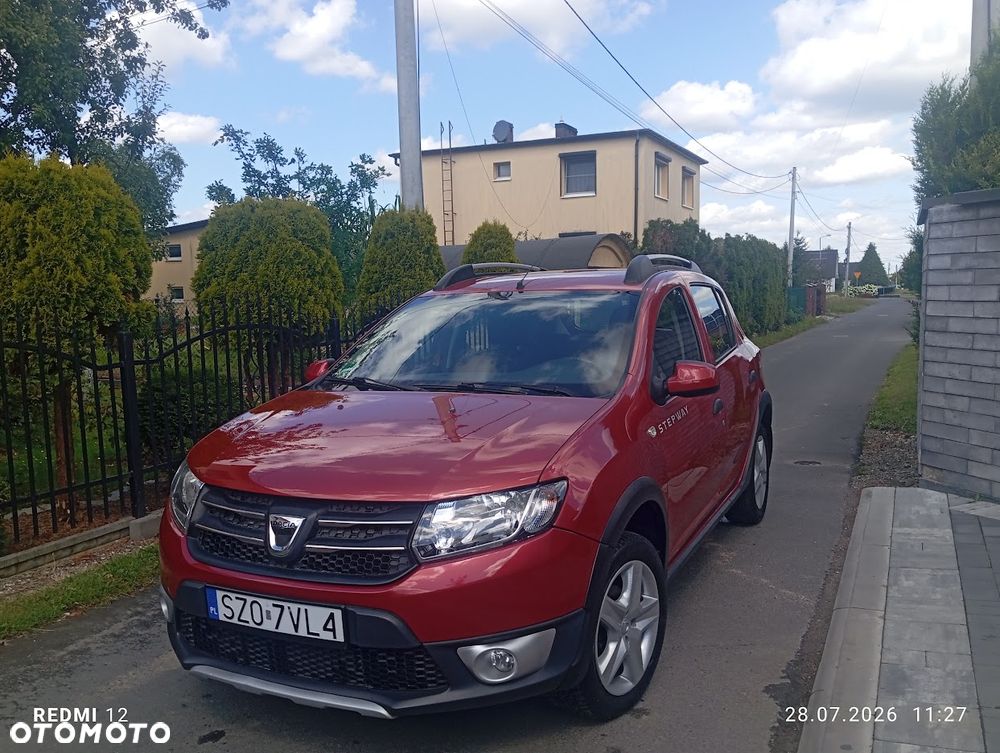 Dacia Sandero Stepway TCe 90 (S&S) Celebration - 1