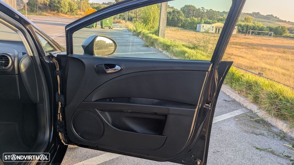 SEAT Leon 2.0 TDI FR - 28