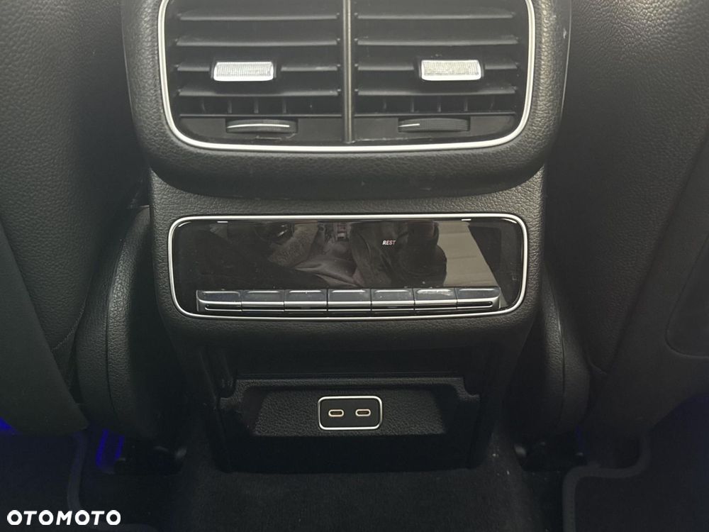 Mercedes-Benz GLE - 18