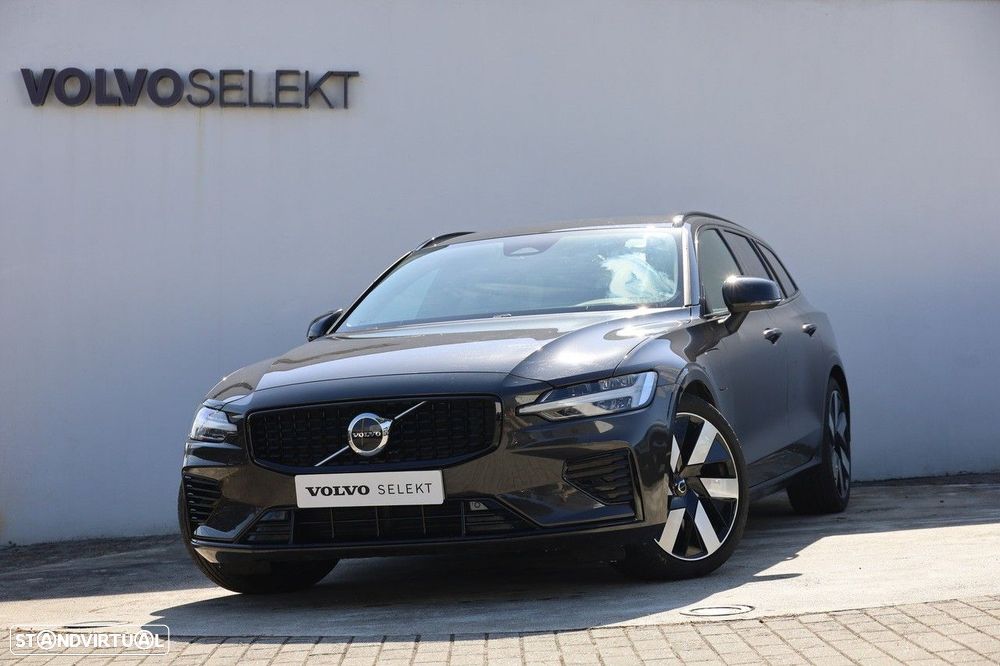 Volvo V60 2.0 T6 AWD TE Plus Dark - 39