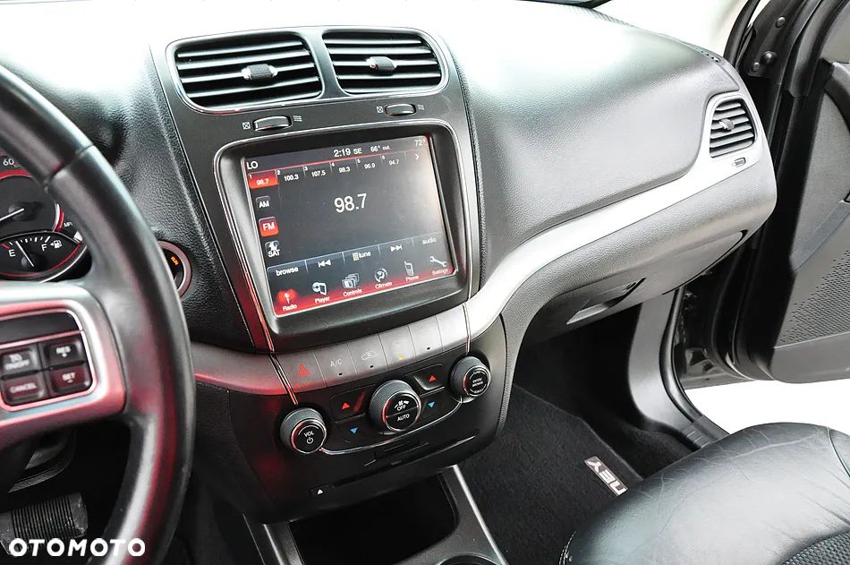 Dodge Journey - 31