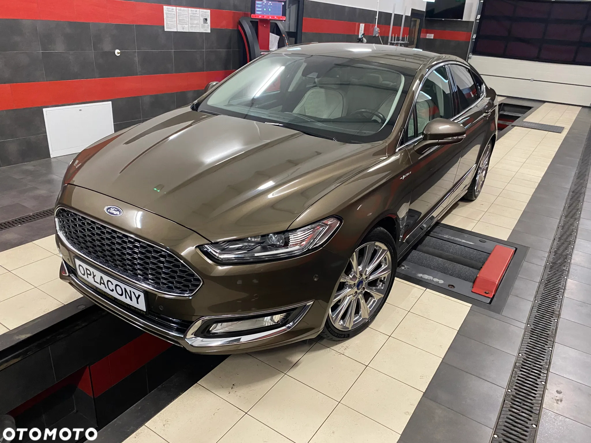 Ford Mondeo 2.0 TDCi Start-Stopp PowerShift-Aut Vignale - 2