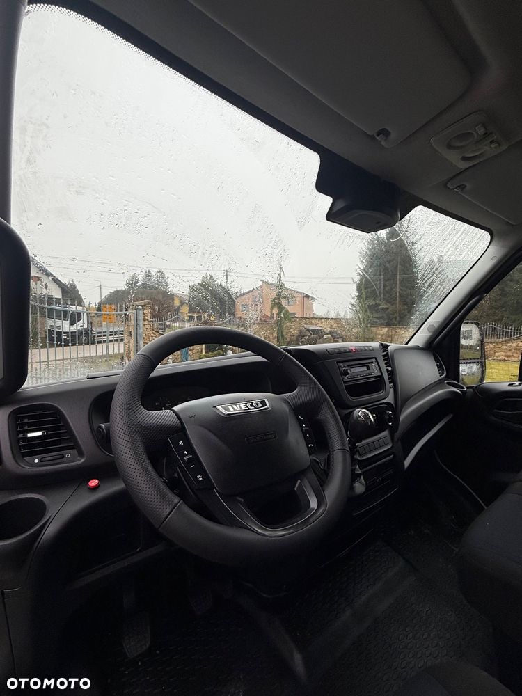 Iveco Daily 70C17 35C15 50C15 - 25