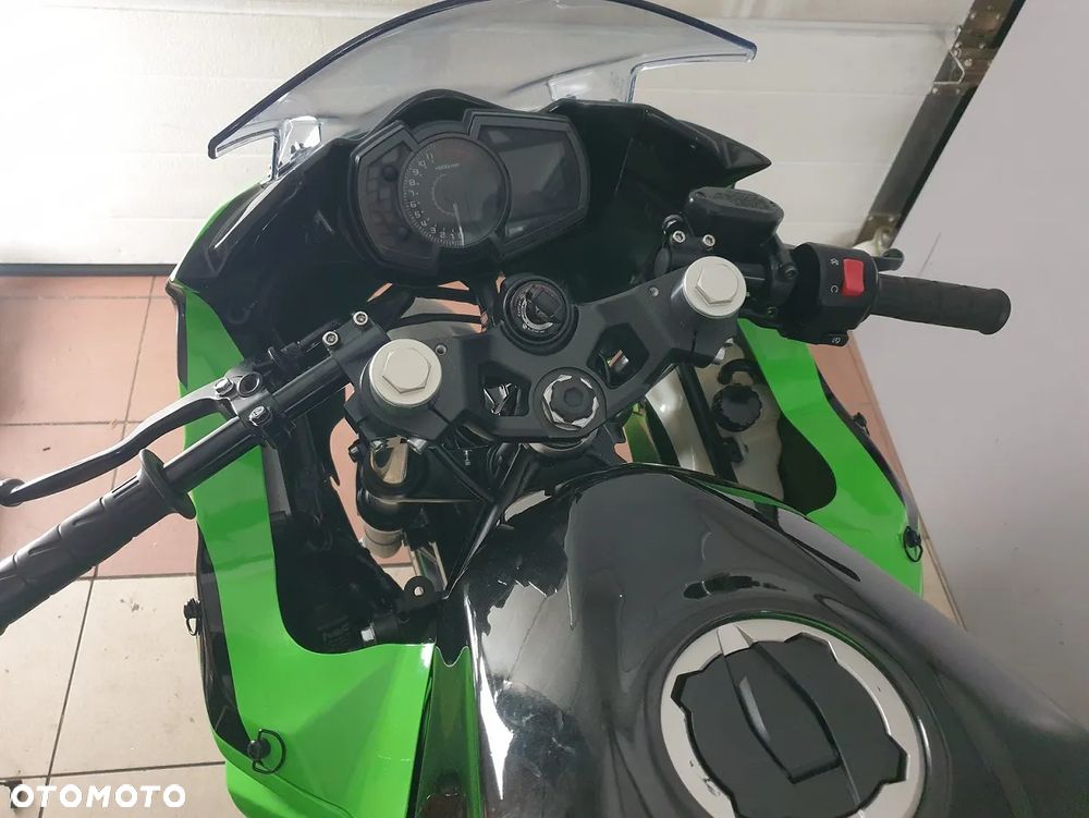 Kawasaki Ninja 400 - 7