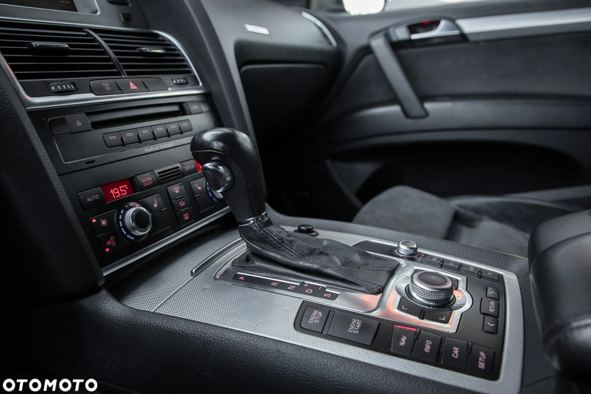 Audi Q7 4.2 FSI Quattro Tiptronic - 25