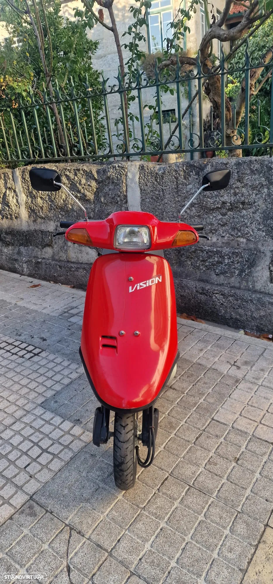Honda Vision - 5