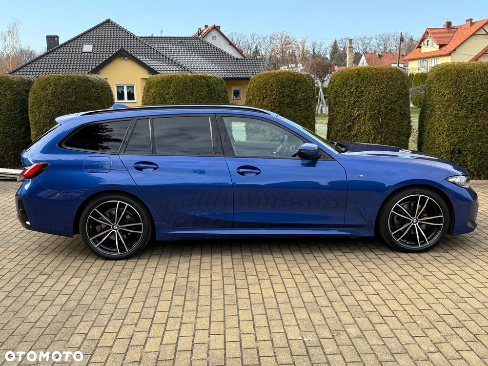 BMW Seria 3 320d xDrive M Sport sport - 16