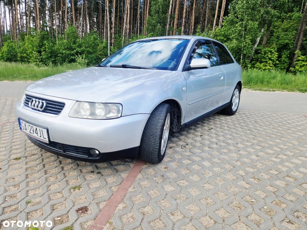 Audi A3 3-drzwiowe 1.6 S Line Sportpaket plus - 13