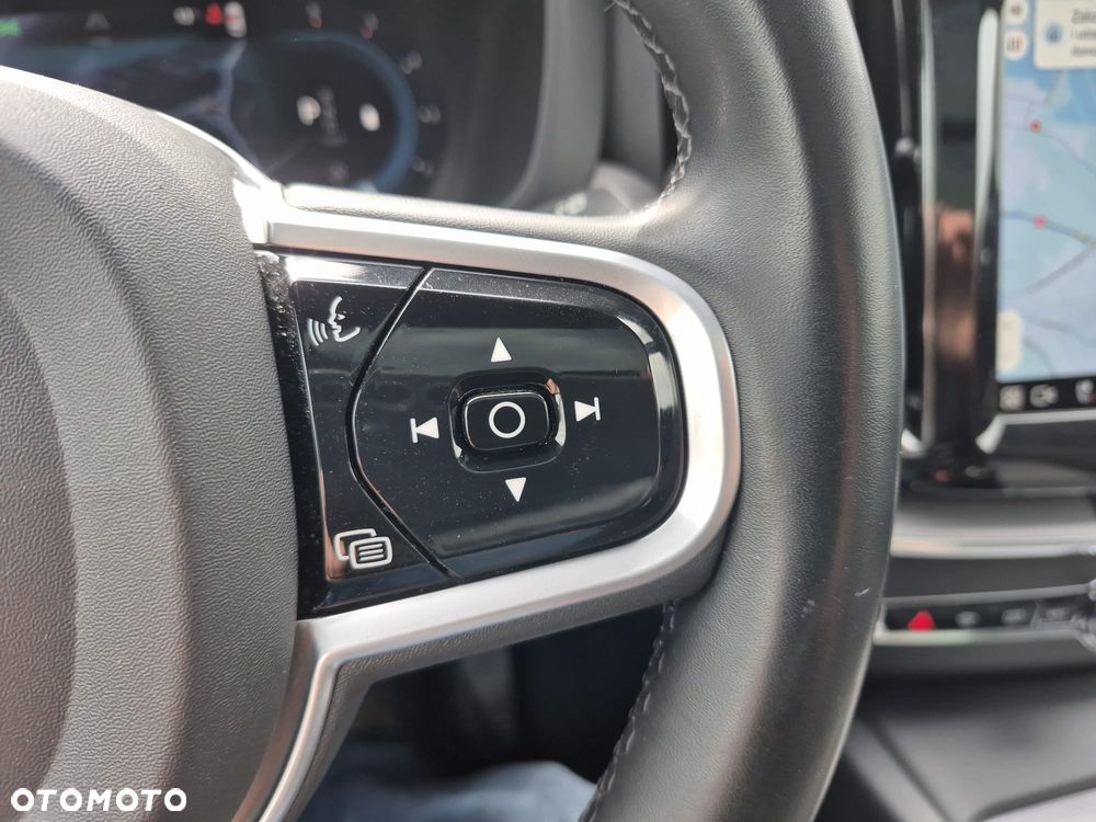 Volvo XC 60 - 21