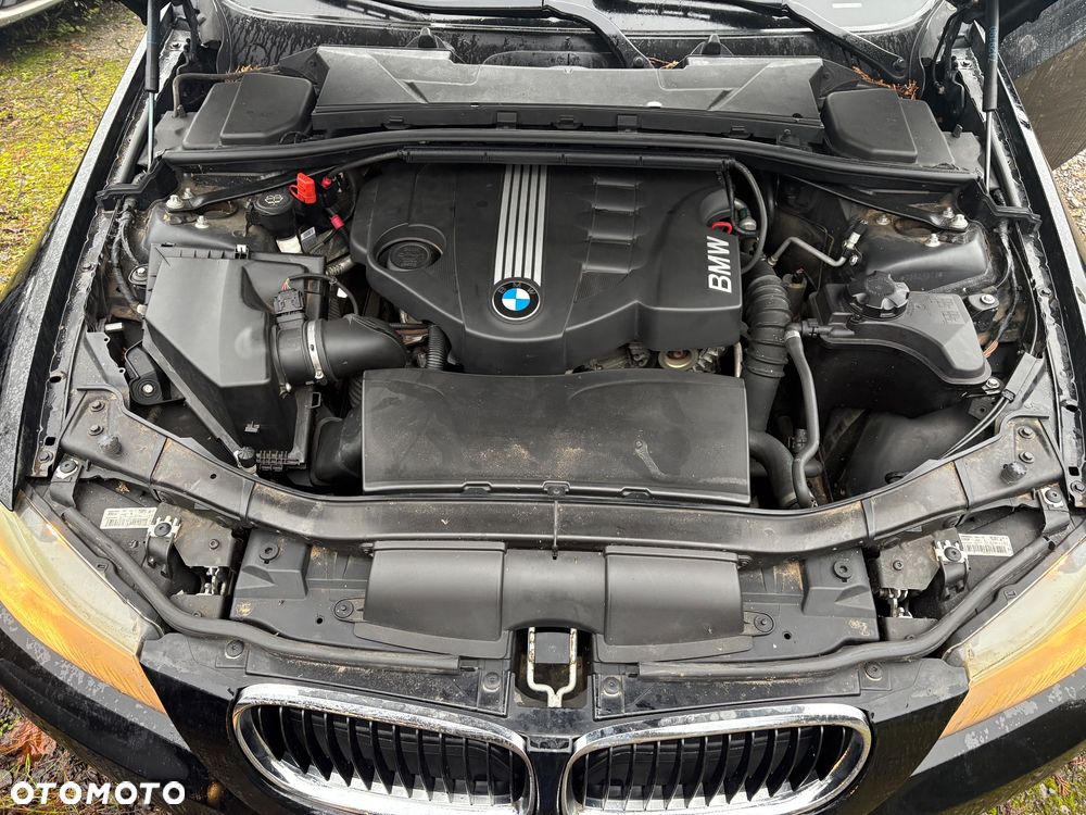 BMW Seria 3 318d DPF Edition Lifestyle - 9