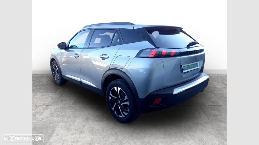 Peugeot 2008 1.2 PureTech Allure - 3