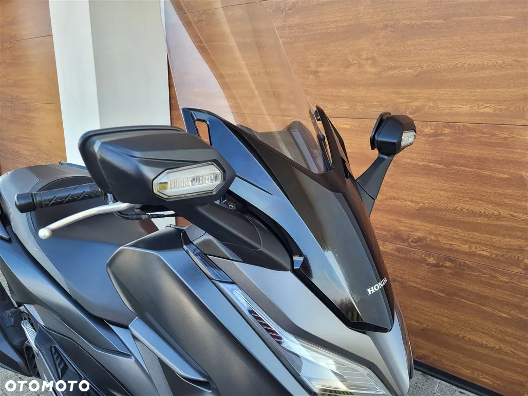 Honda NSS - 23