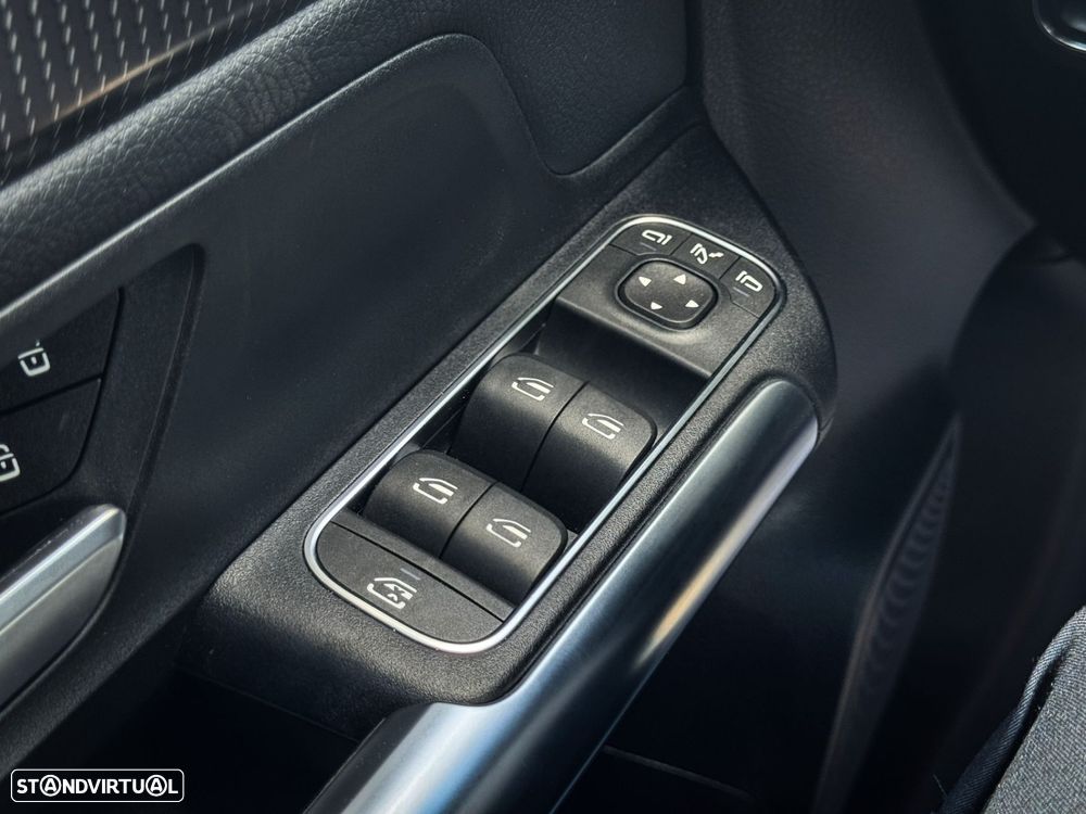 Mercedes-Benz GLA 250 - 28