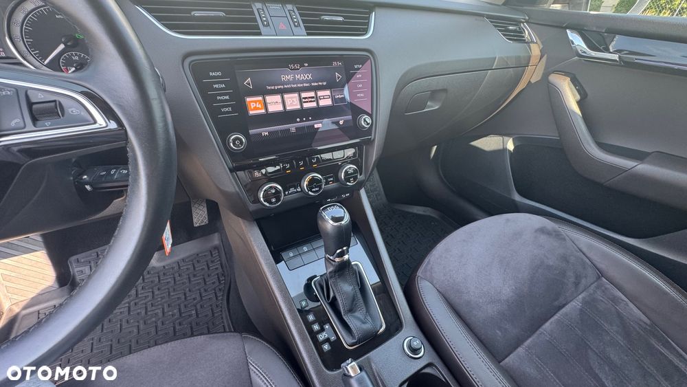 Skoda Octavia 1.8 TSI DSG L&K - 40