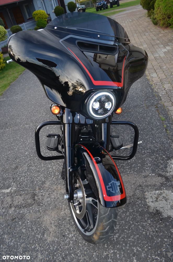 Harley-Davidson Touring Street Glide - 6