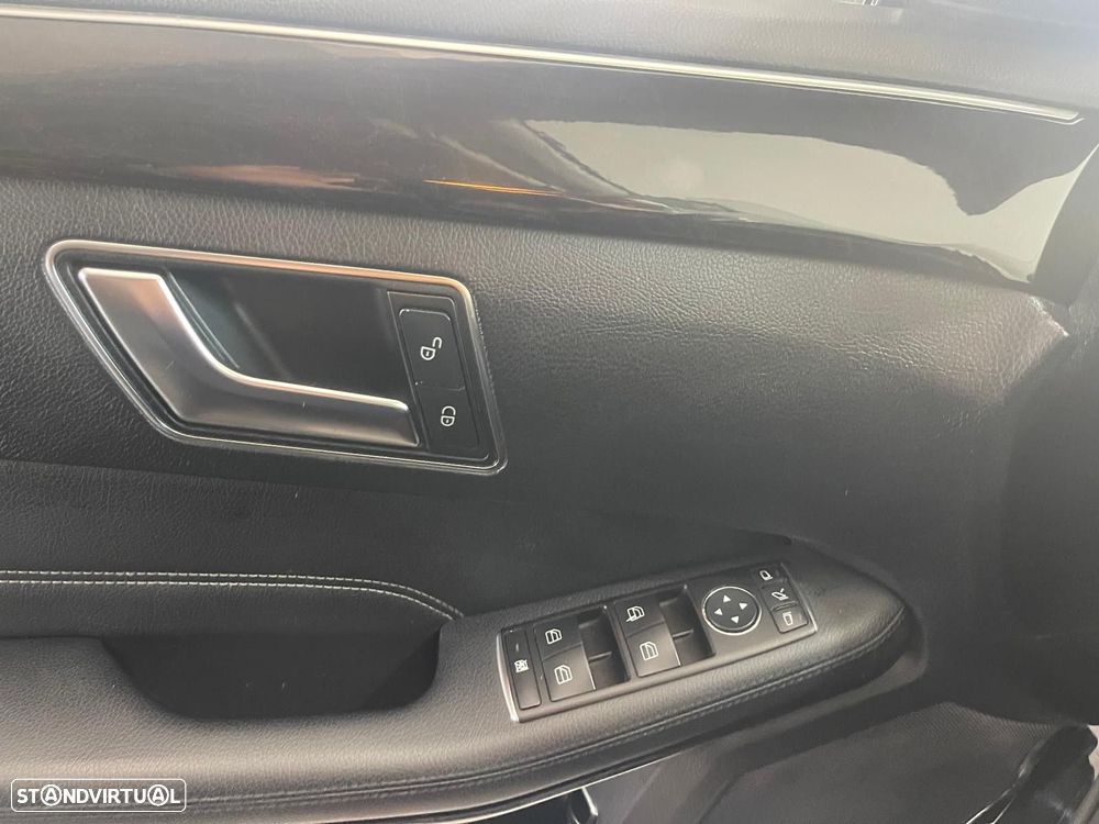 Mercedes-Benz E 220 CDI Avantgarde BlueEfficiency Auto. - 19