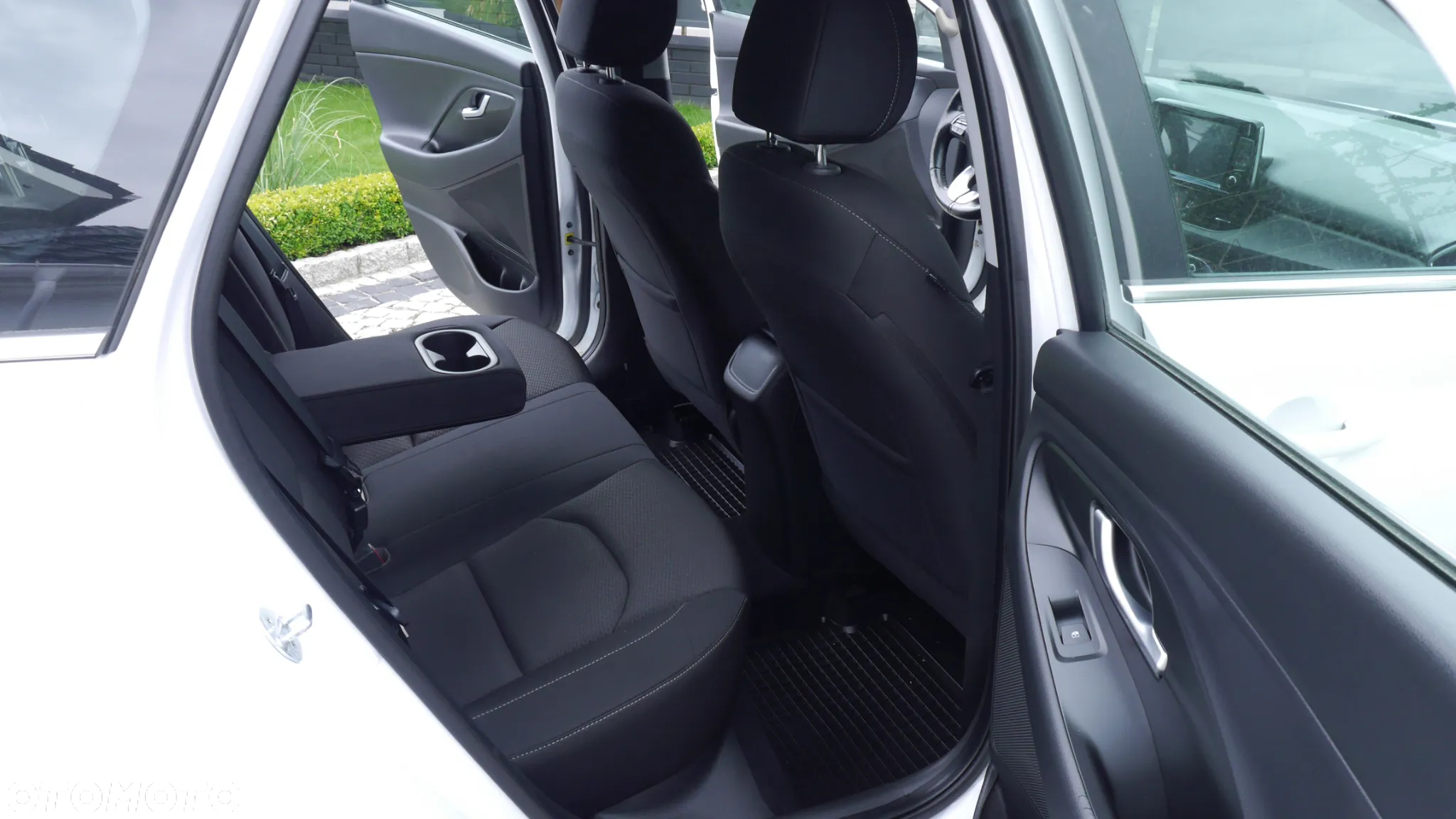 Hyundai i30 Kombi 1.6 CRDI Style - 25