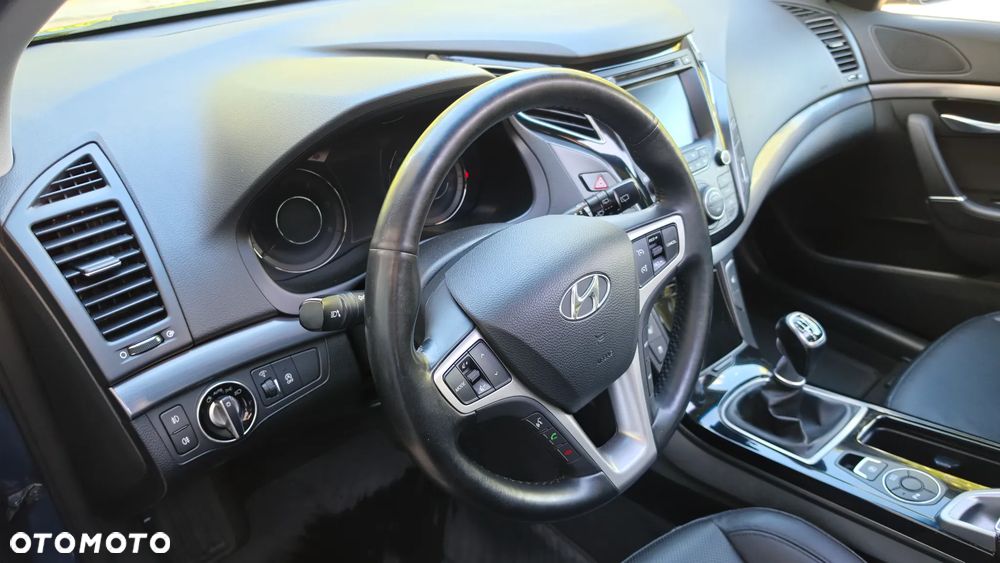 Hyundai i40 1.7 CRDi Premium - 19
