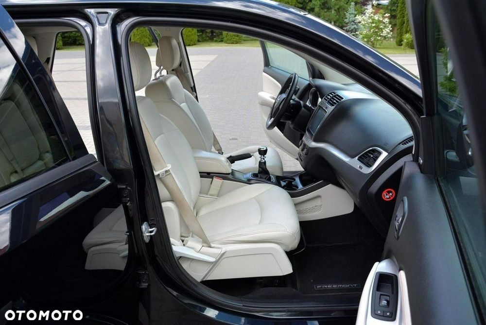 Fiat Freemont 2.0 Multijet Lounge - 18