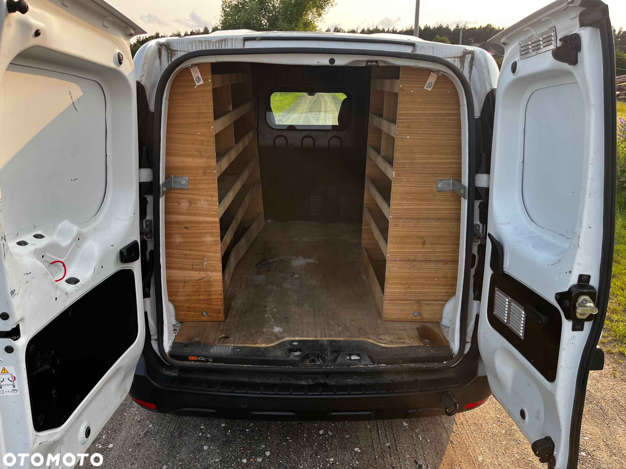 Renault Express - 9