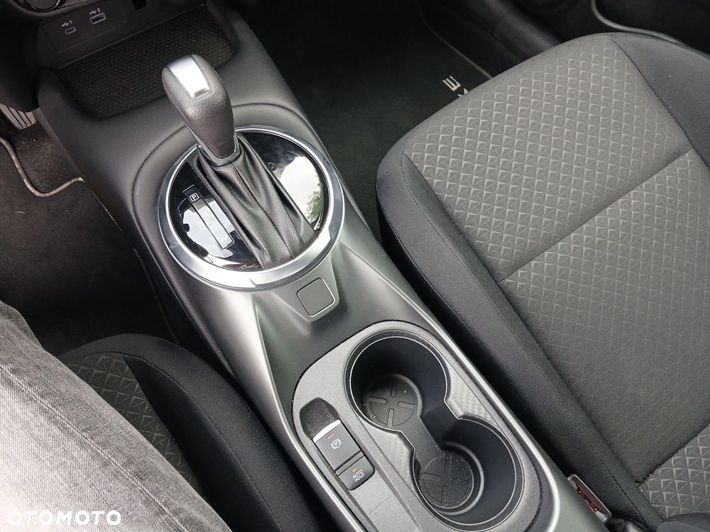 Nissan Juke 1.0 DIG-T Acenta DCT - 21