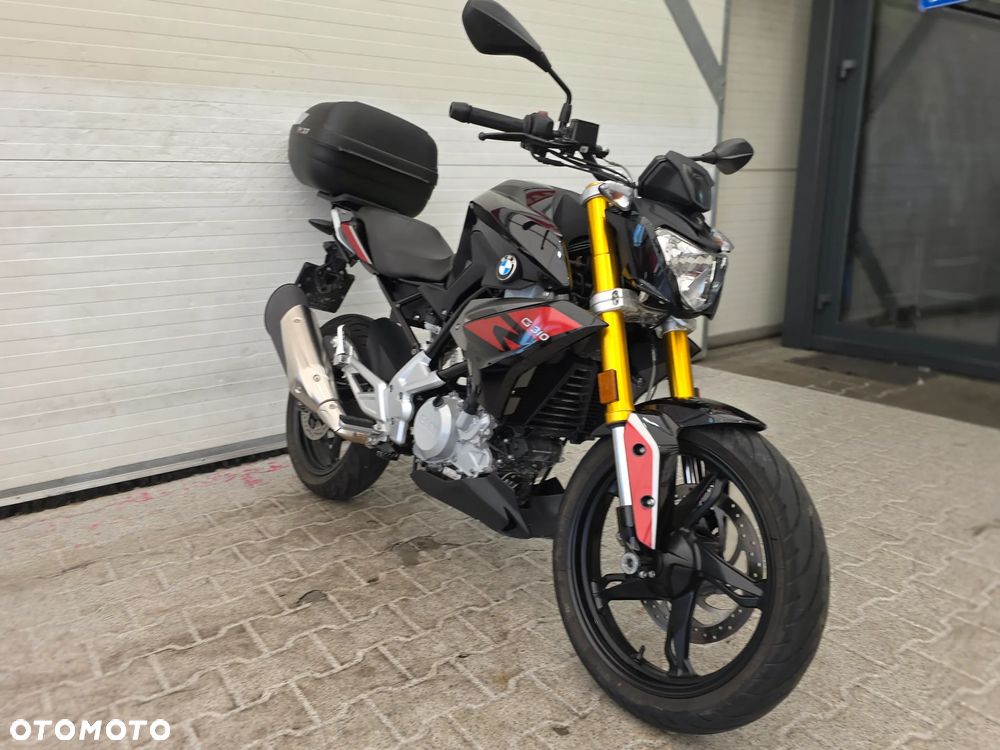 BMW G - 4