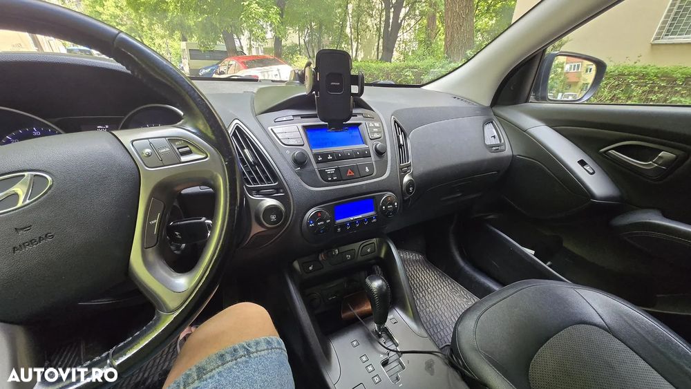 Hyundai ix35 - 8