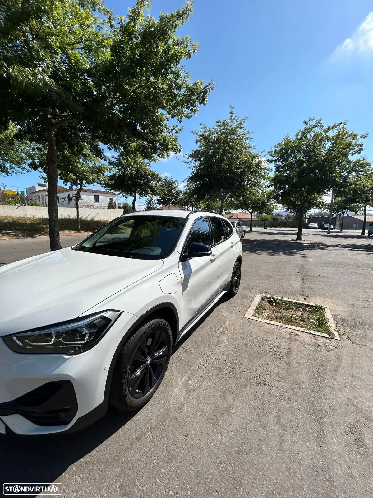 BMW X1 25 e xDrive - 16
